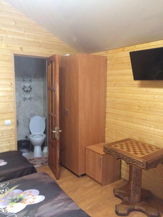 Гостевой Дом У Левы Gagry Exterior photo